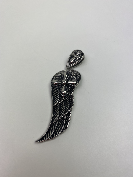 Anhänger Flügel mit Kreuz