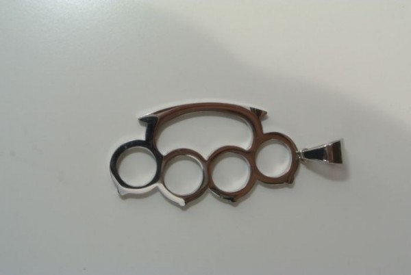 Anhänger Schlagring